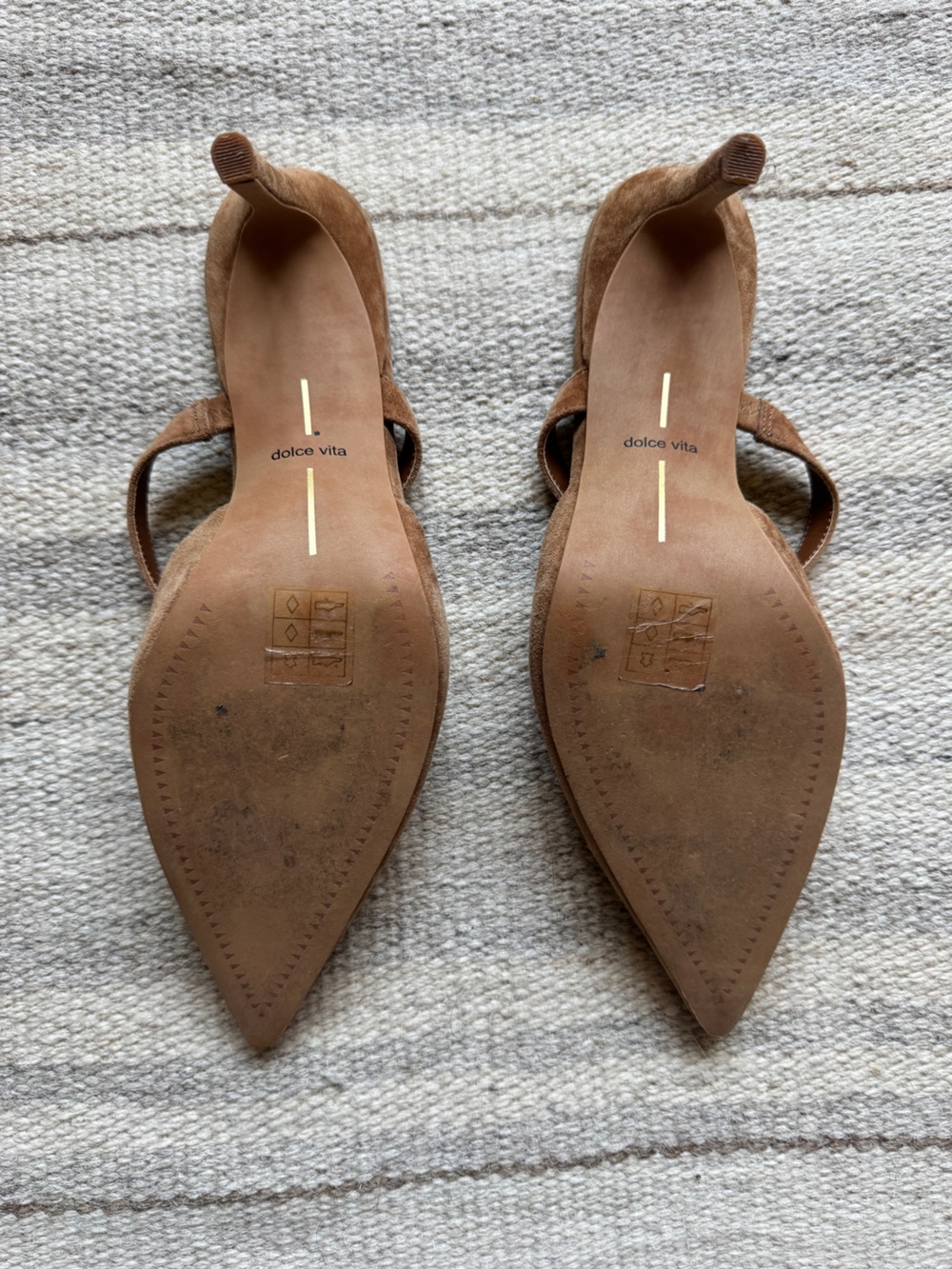 Dolce Vita Tan Suede Pointed-Toe Mary Jane Heels - Picture 2 of 2